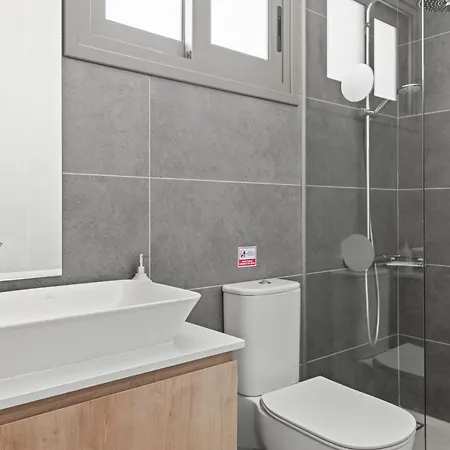 Serenity Waves 21 Villa *