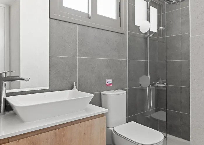 Serenity Waves 21 Vila *