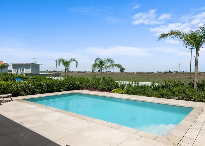 Vila Serenity Waves 21